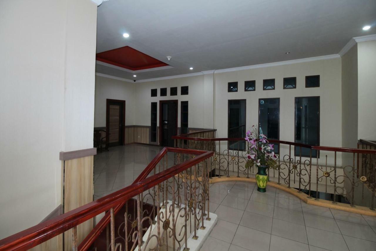 Airy Ahmad Yani Bunyamin Permai 3 Banjarmasin Hotel Banjarmasin  Eksteriør billede